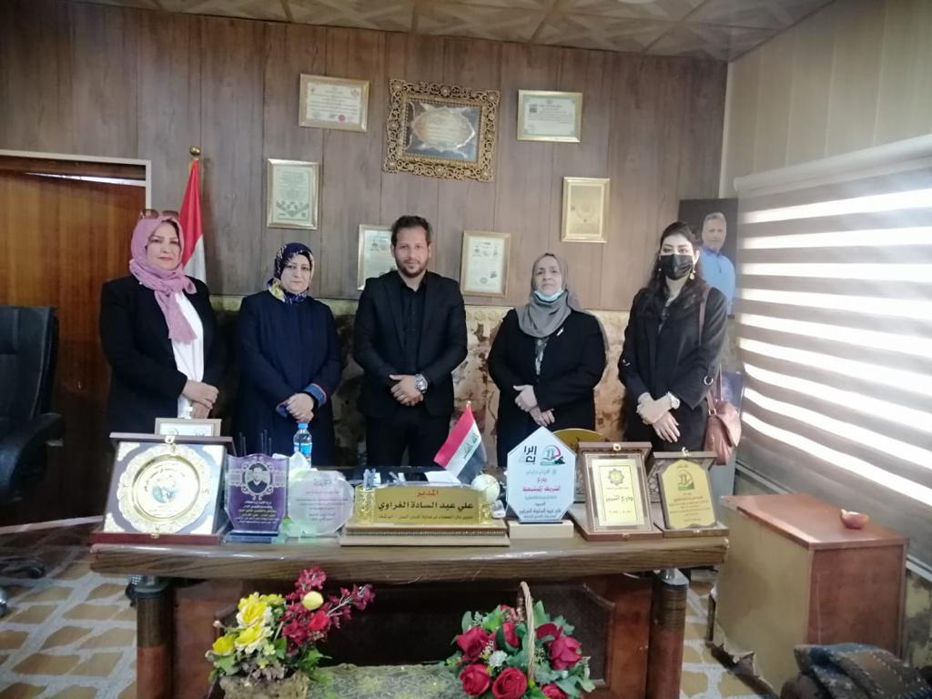 وفد عن ائتلاف النصر مكتب المرأة يزور دار الرشاد للمسنين