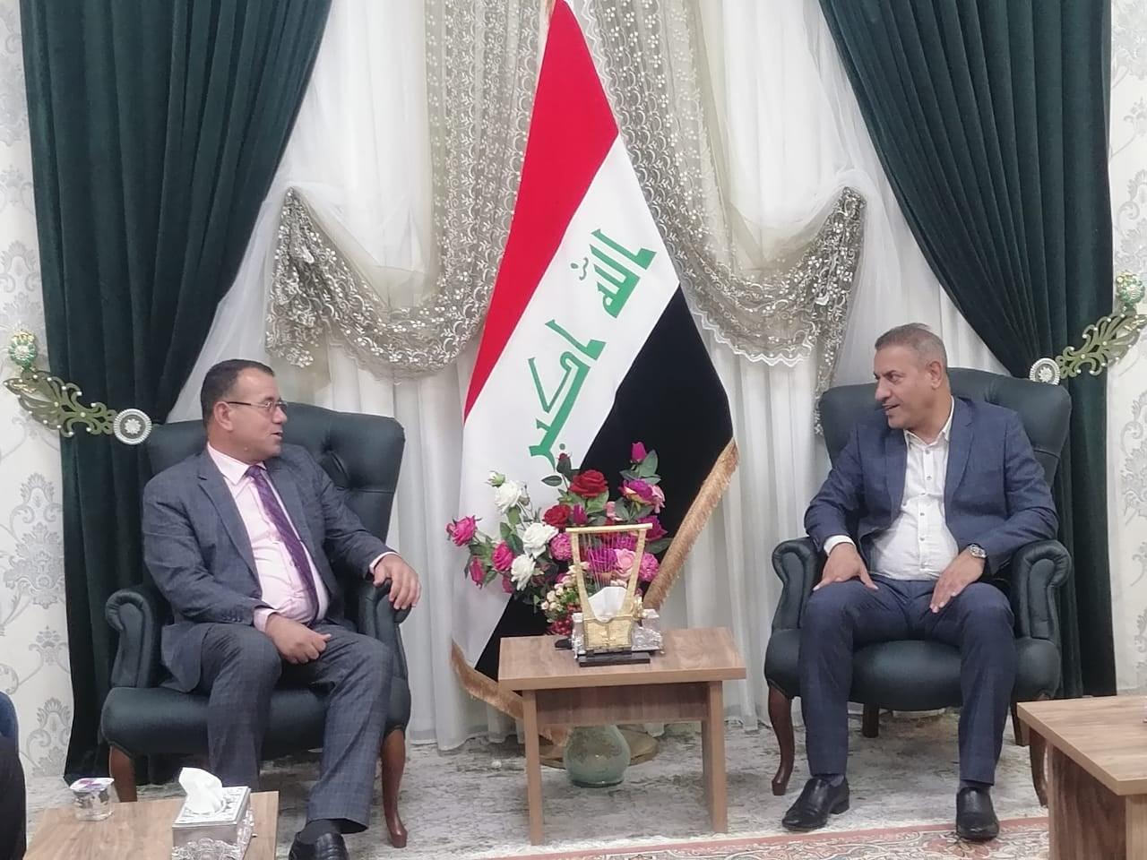 وفد عن ائتلاف النصر يزور محافظة ذي قار