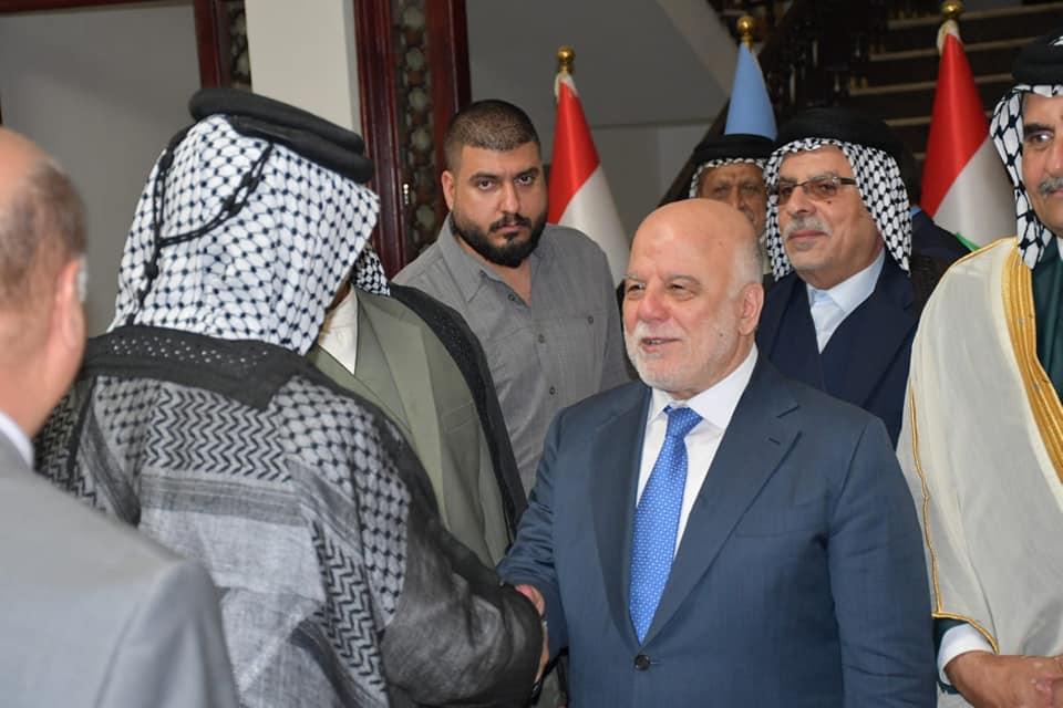 الدكتور حيدر العبادي يستقبل شيوخ عشائر وأعيان محافظة ذي قار