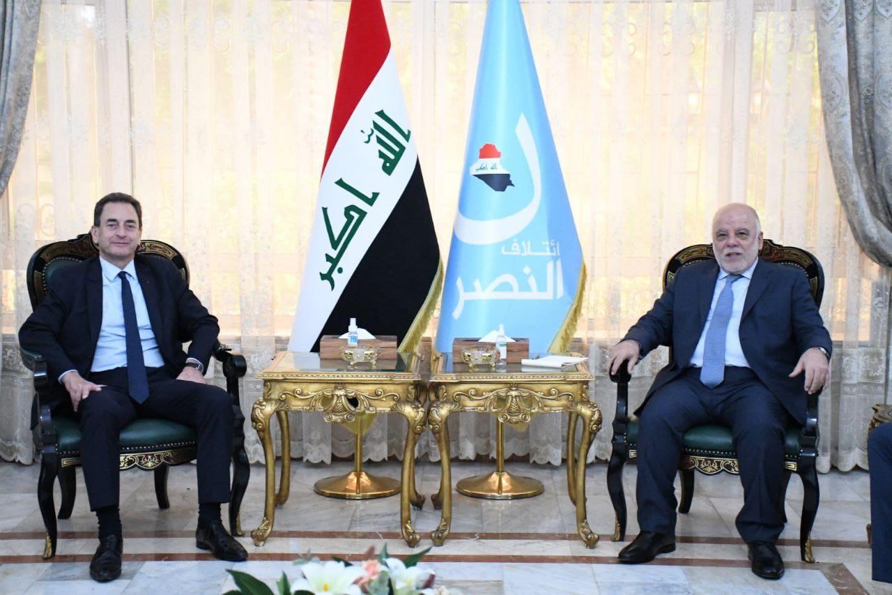 الدكتور حيدر العبادي يستقبل السفير الفرنسي في بغداد السيد إريك شوفالييه