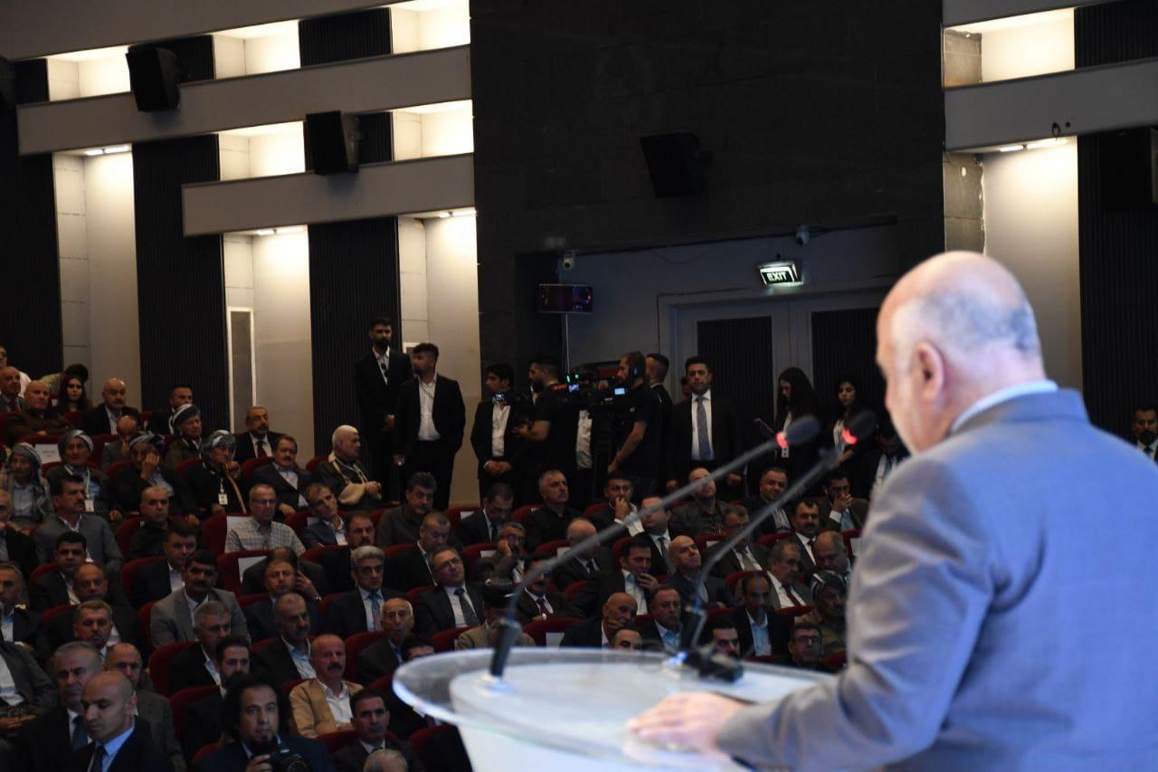 العبادي: ابتلاع الدولة ومحاصصة النظام وتجيير الخيرات وارتهان الإرادة، لهي من سمات العصابات وليست من 