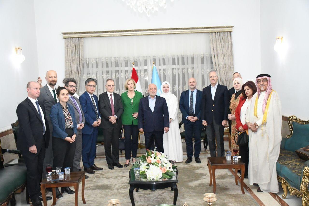 الدكتور حيدر العبادي يستقبل عدداً من رؤساء البعثات الدبلوماسية الدولية في العراق