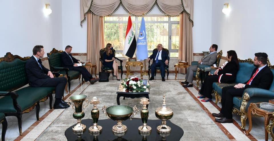 الدكتور العبادي خلال استقباله السفيرة النرويجية: نأمل أن تكون الإنتخابات المبكرة نزيهة لتشكيل مجلس ن