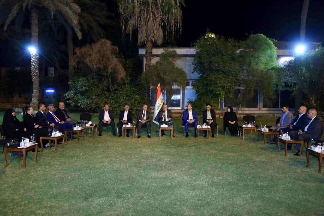 العبادي: على البرلمان تعزيز الممارسة الديمقراطية وتحقيق الاستقرار عبر العمل الحريص