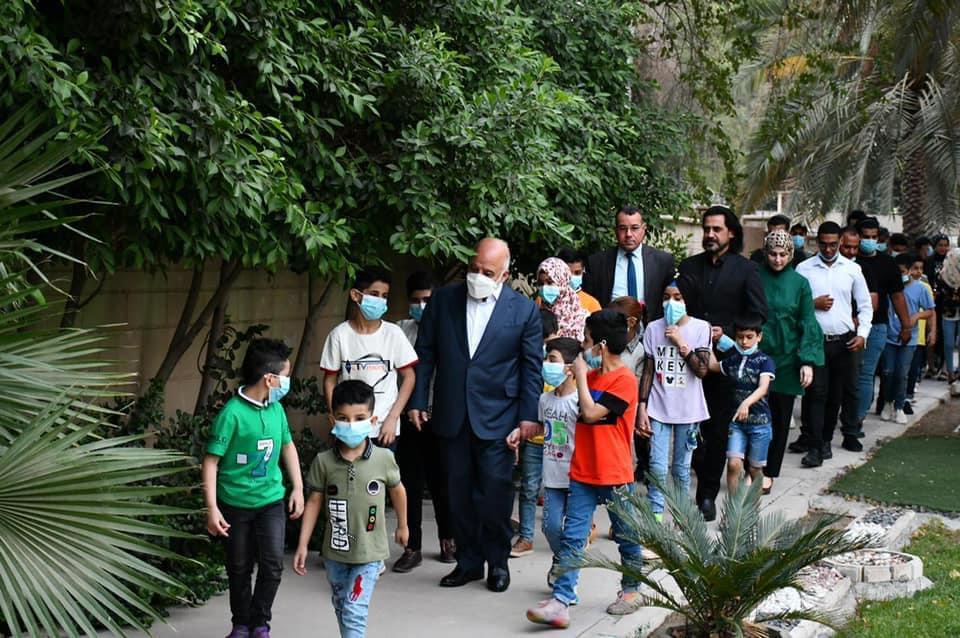 Dr. Haider Al-Abadi holds an Iftar banquet for orphans in the blessed month of Ramadan
