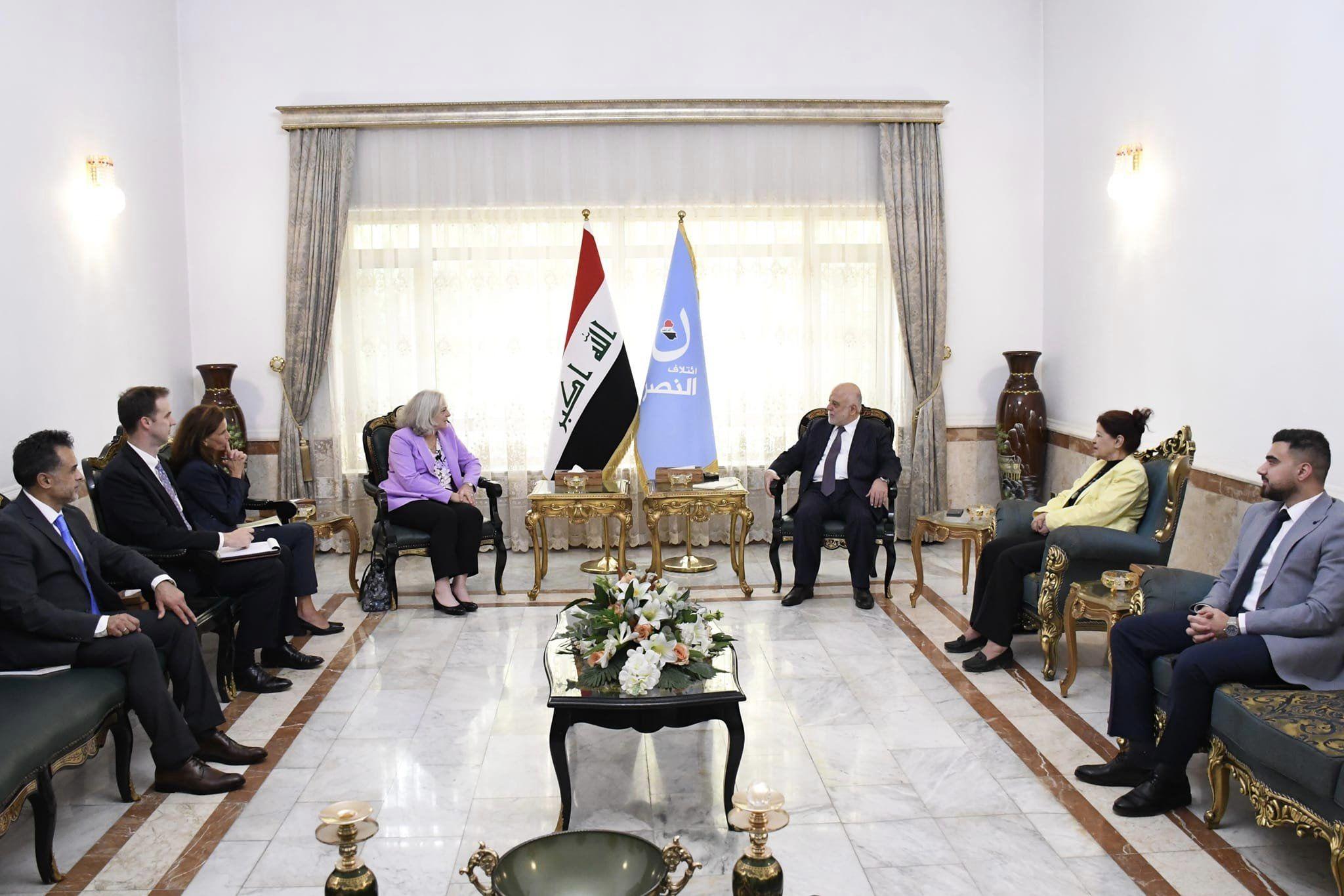 الدكتور حيدر العبادي يستقبل السفيرة الأمريكية في بغداد