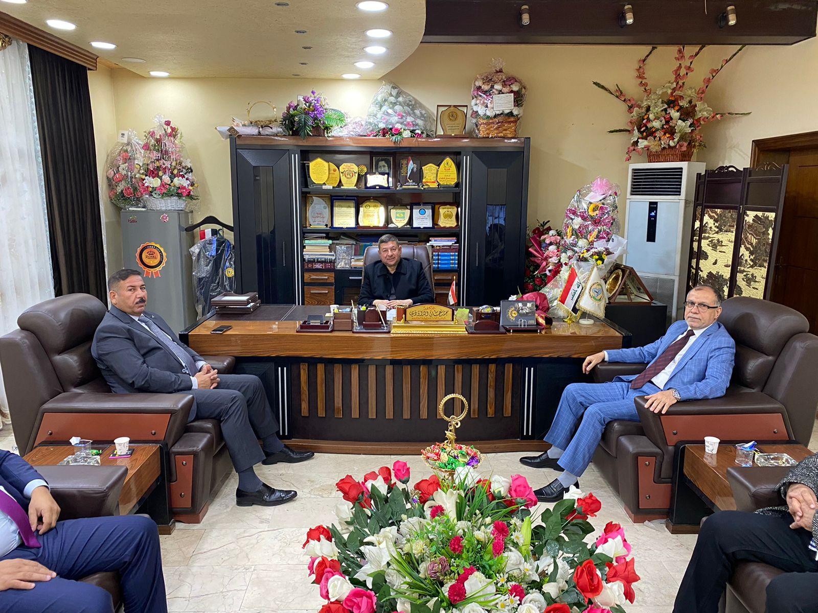 وفد عن ائتلاف النصر يزور إتحاد الحقوقيين العراقيين