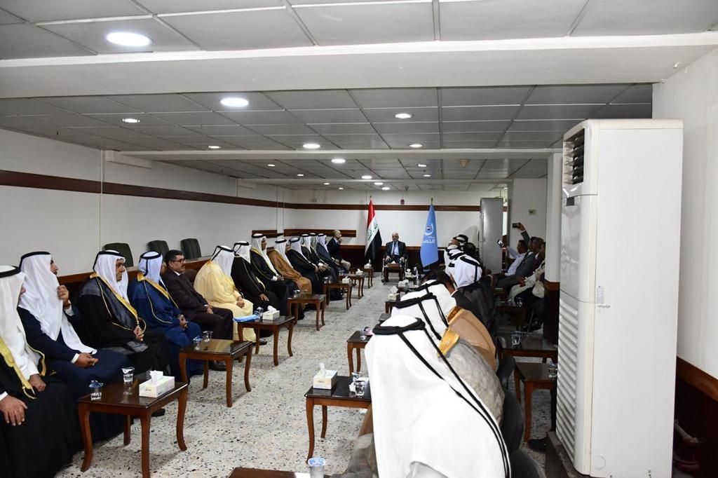Al-Abadi meets the sheikhs and dignitaries of Kirkuk and stresses: Corruption is the biggest enemy i