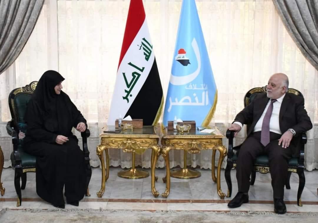 الدكتور العبادي يستقبل وزيرة الاتصالات السيدة هيام الياسري