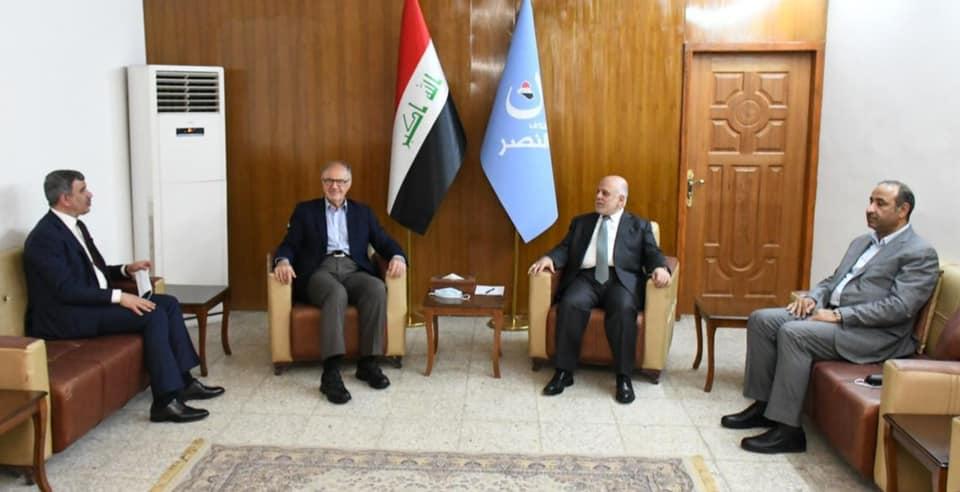 الدكتور العبادي يستقبل وزراء المالية والنفط والثقافة ويبحث معهم حلول الأزمات التي يمر بها البلد