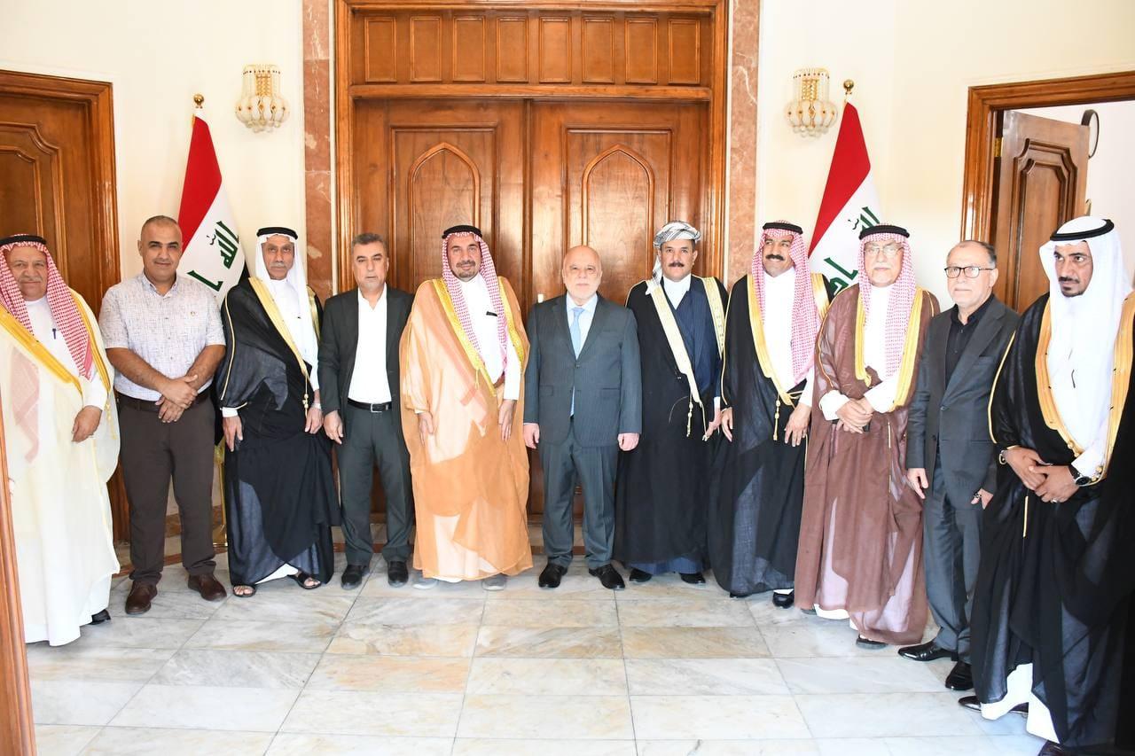 الدكتور حيدر العبادي يستقبل وفداً من شيوخ ووجهاء محافظة كركوك