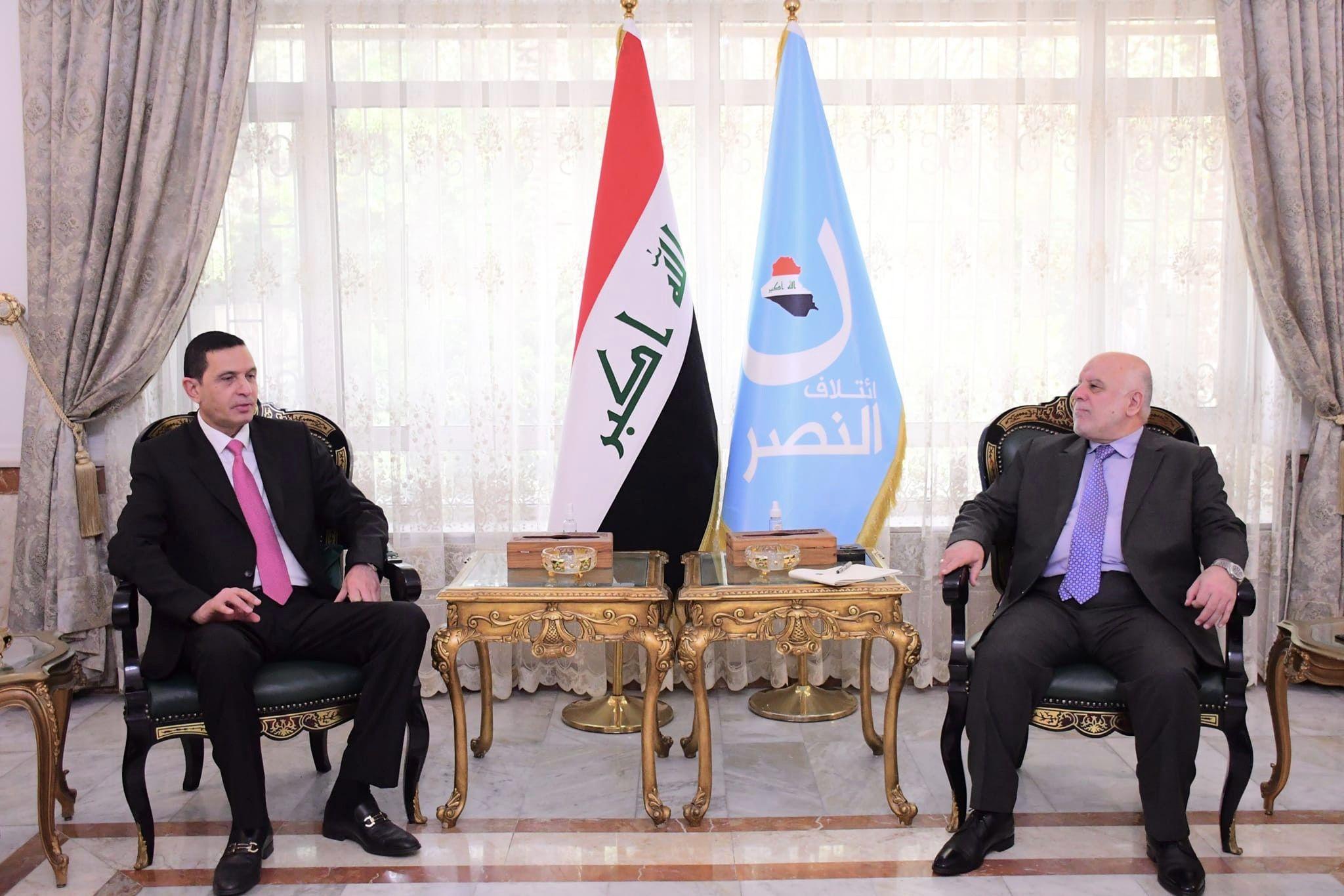 الدكتور حيدر العبادي يستقبل وزير الداخلية السابق السيد عثمان الغانمي