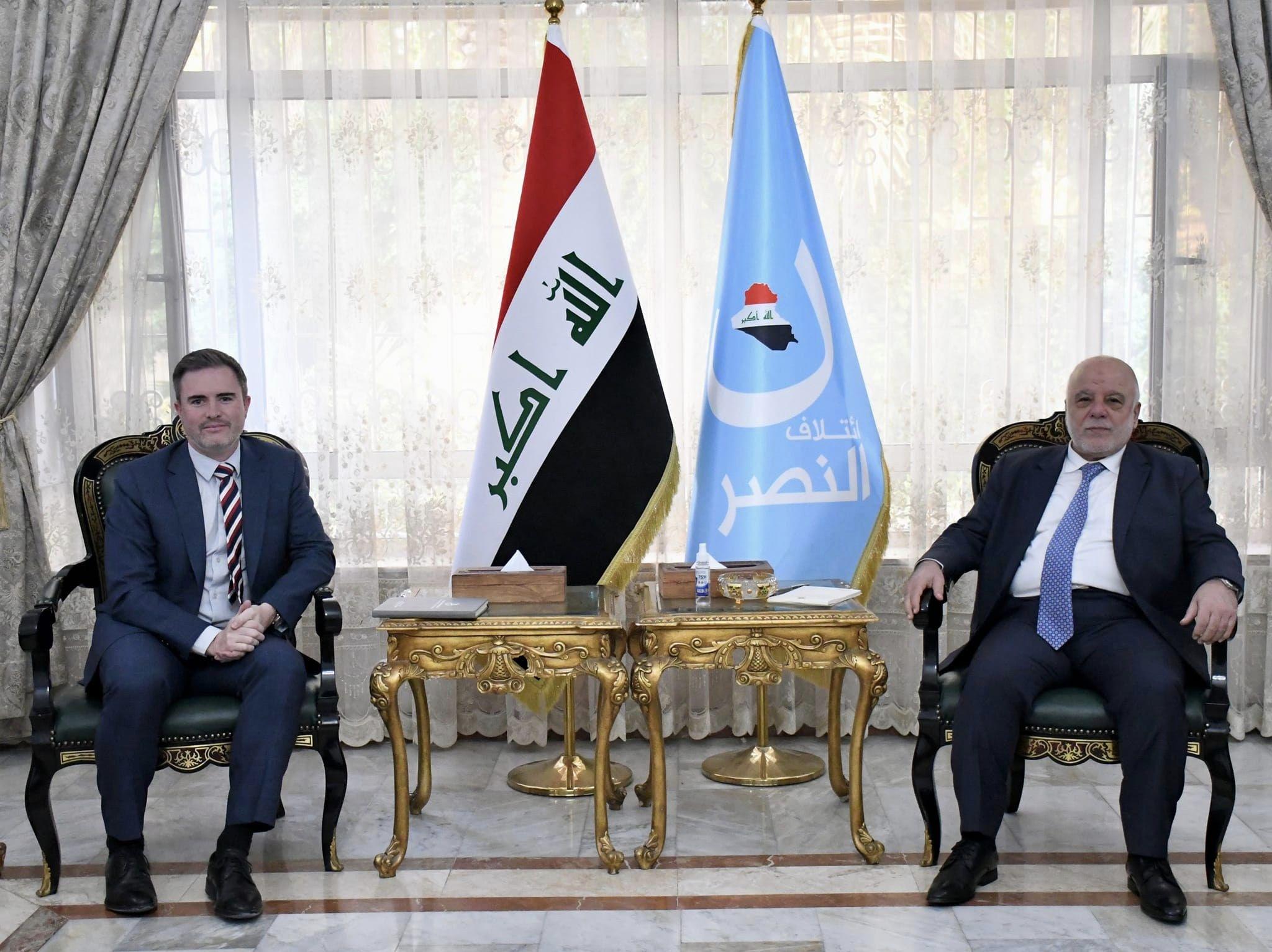 الدكتور العبادي يستقبل كلاً على انفراد السفير البريطاني والسفير الكندي في بغداد