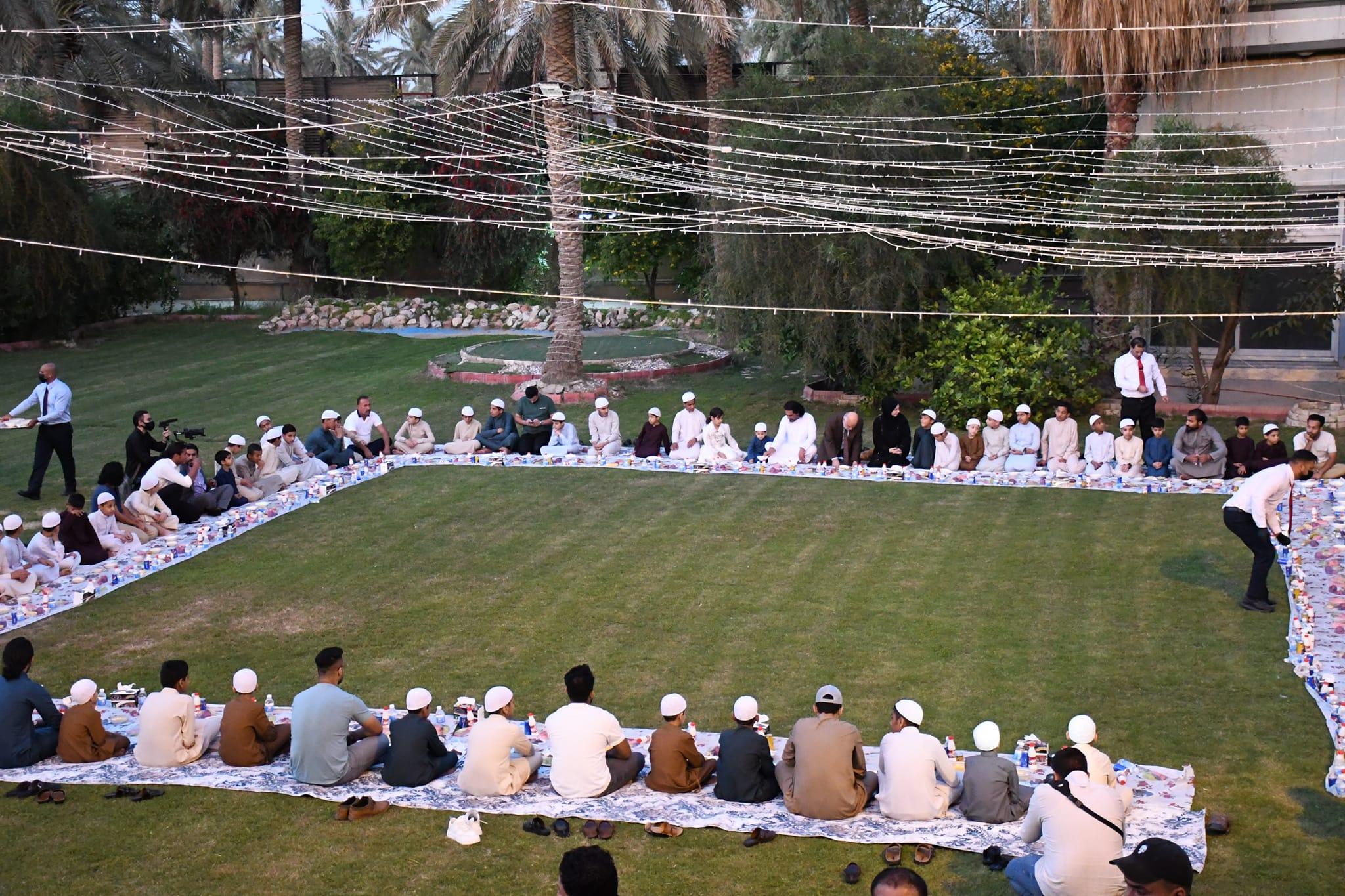 Dr. Al-Abadi receives the sons of the Iraqi Home for Creativity and its founder