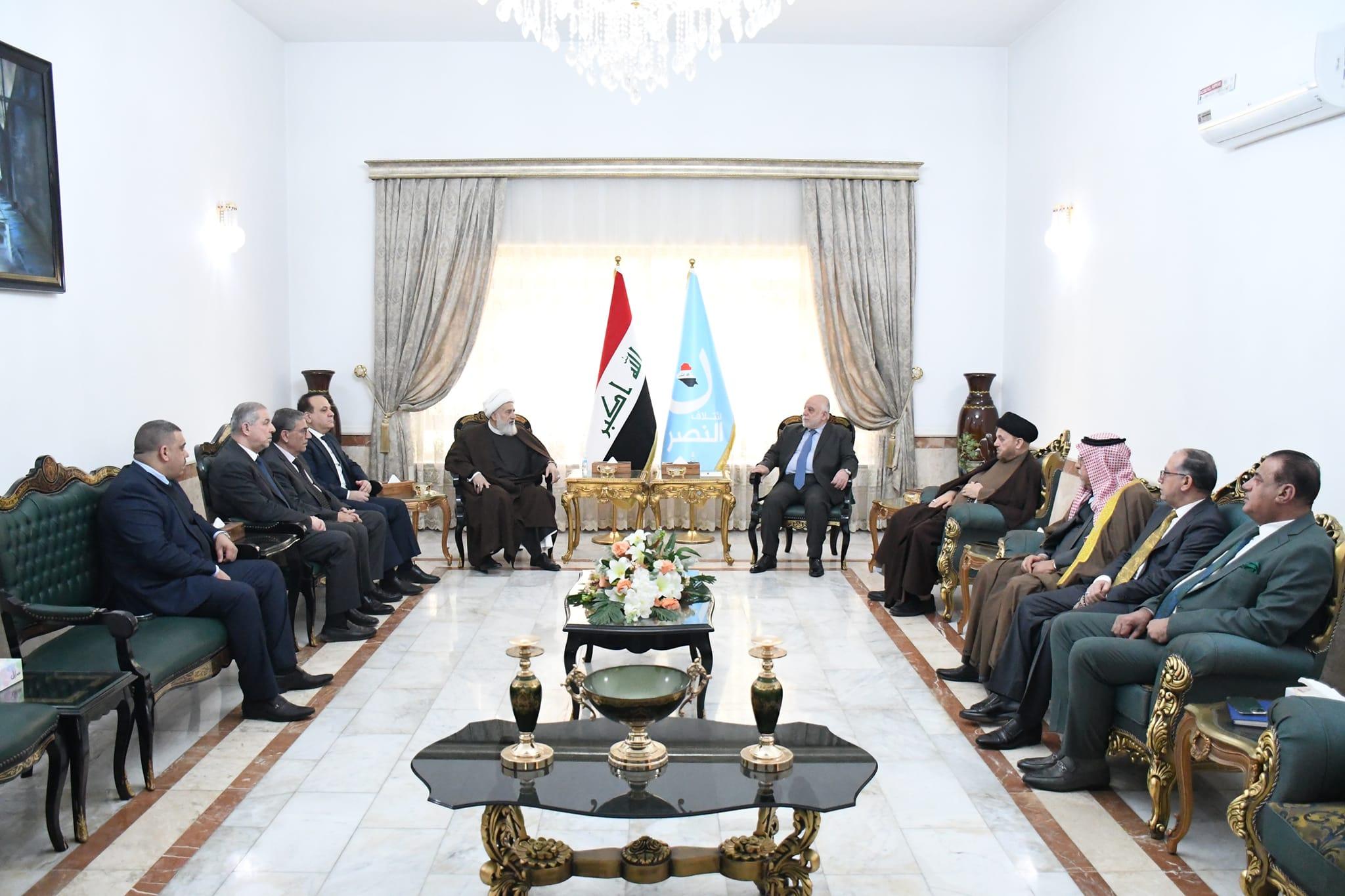 الدكتور حيدر العبادي يستقبل نائب رئيس المجلس الإسلامي الشيعي الأعلى في لبنان الشيخ علي الخطيب