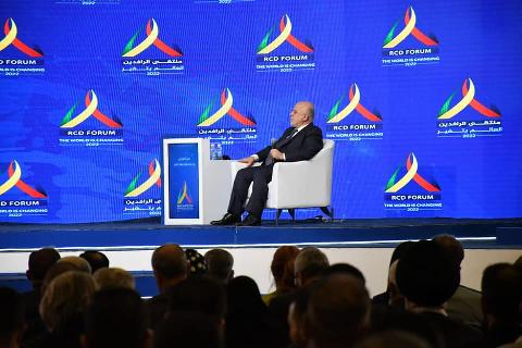 لە میانەی بەشداریکردنی لە دیداری ڕافیدەین دکتۆر عەبادی بانگەشە دەکات بۆ پێویستی دیالۆگ لەپێناو بەردە