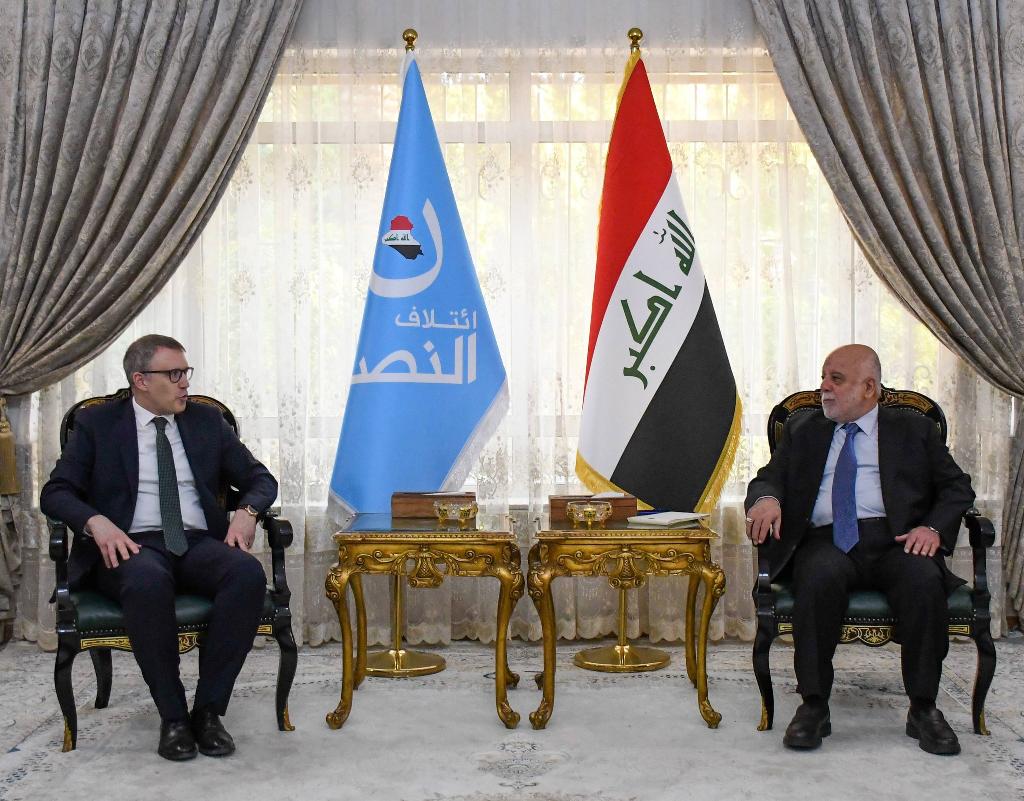 الدكتور حيدر العبادي يستقبل السفير التركي في بغداد