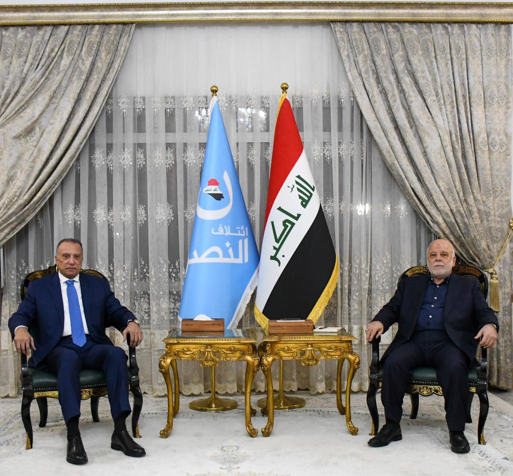 الدكتور حيدر العبادي يستقبل السيد مصطفى الكاظمي